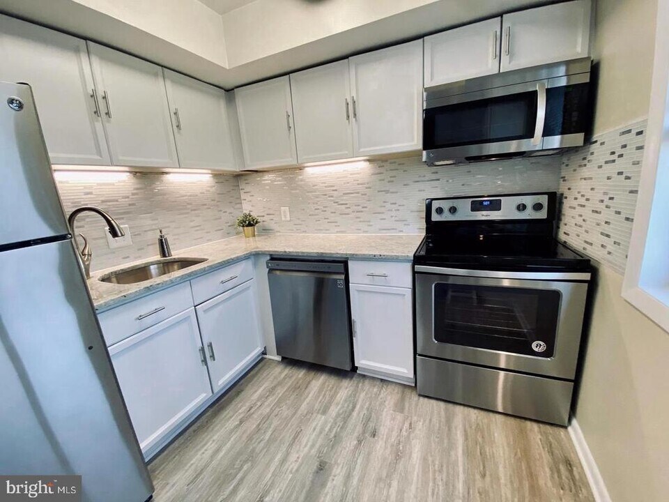 3312 S 28th St in Alexandria, VA - Building Photo