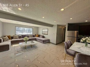 608 Allen St in New Britain, CT - Building Photo - Building Photo