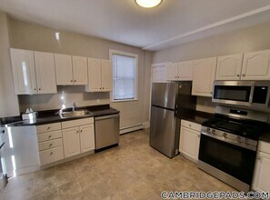 63 Dana St in Cambridge, MA - Building Photo - Building Photo