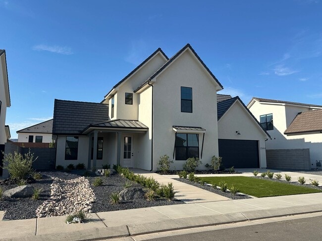 2944 E Alderann St in Saint George, UT - Building Photo - Building Photo