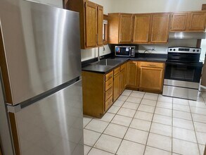 4 Grove St in Evansville, WI - Building Photo - Building Photo