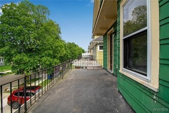 205 Lisbon Ave in Buffalo, NY - Building Photo - Building Photo