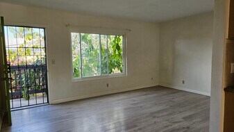 4040 49th St, Unit 6 in San Diego, CA - Building Photo