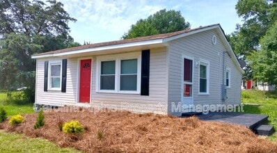105 Bingo Ln in Dallas, NC - Building Photo - Building Photo