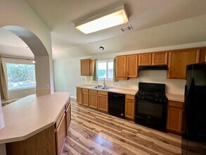 6930 Auckland Dr in Austin, TX - Building Photo - Building Photo
