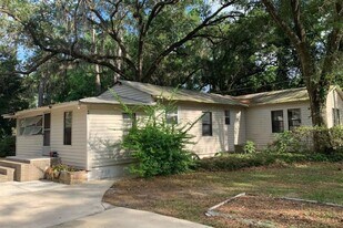 4025 SW 20th Dr in Gainesville, FL - Building Photo