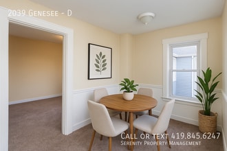 2039 Genesee St in Toledo, OH - Building Photo - Building Photo