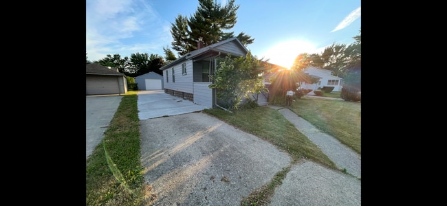 property at 173 Elizabeth Rd