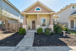 4613 Graceful Ln in Austin, TX - Building Photo