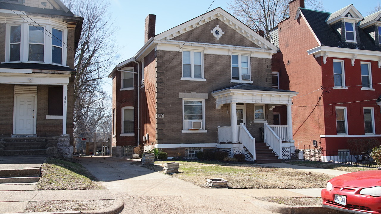 5928 Plymouth Ave in St. Louis, MO - Building Photo