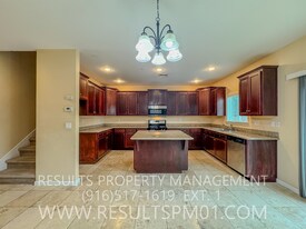 9121 Echo Point Pl in Orangevale, CA - Building Photo