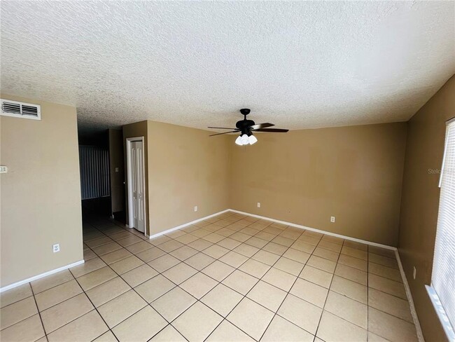 1925 Ludlow Ln in Orlando, FL - Building Photo - Building Photo