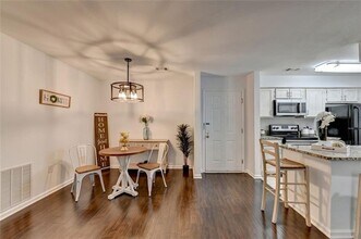 3101 Pine Heights Dr NE in Atlanta, GA - Building Photo - Building Photo