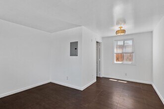 501 S Lorena St in Los Angeles, CA - Building Photo - Building Photo