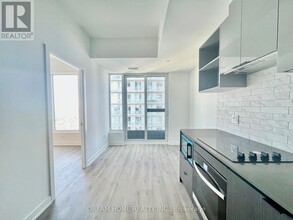 252-3252 Church St in Toronto, ON - Building Photo - Building Photo