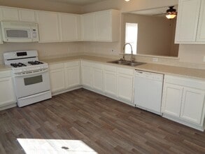 6440 Mountain Pines Ln in Katy, TX - Building Photo - Building Photo