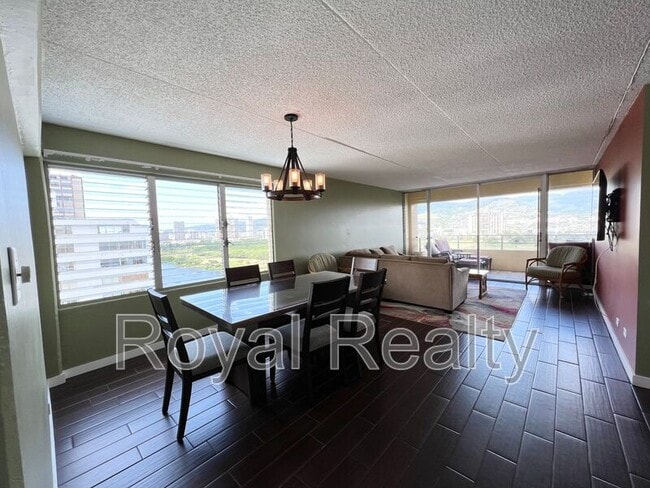 property at 2533 Ala Wai Blvd