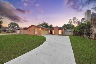3030 Ciderwood Dr in Spring, TX - Building Photo