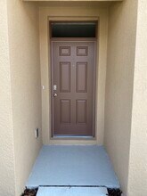 2653 Grand Central Ave in Tavares, FL - Building Photo - Building Photo