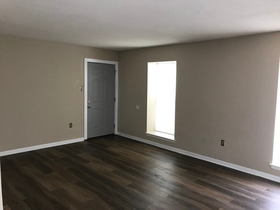 4523 Alvin Dark Ave, Unit 4 in Baton Rouge, LA - Building Photo