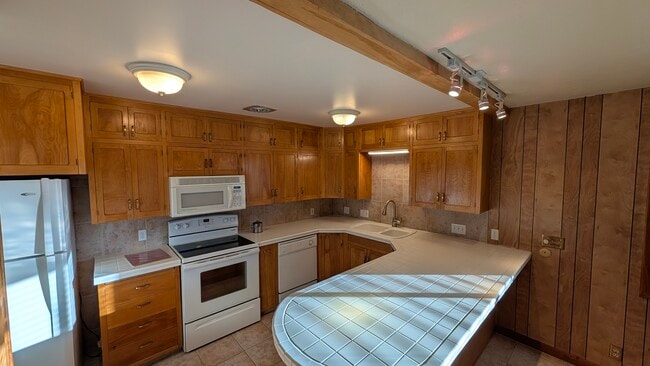 429 S 1300 E, Unit 2 in Salt Lake City, UT - Building Photo - Building Photo