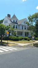 1377 Ella Grasso Blvd in New Haven, CT - Building Photo - Building Photo