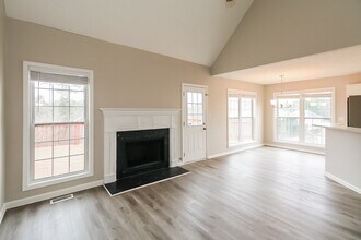 11945 Harbour Town Pkwy in Fayetteville, GA - Building Photo - Building Photo