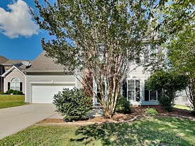108 Ashby Cross Ct in Greer, SC - Building Photo
