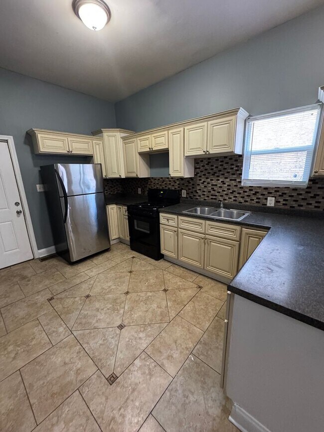 6819 S Evans Ave in Chicago, IL - Building Photo - Building Photo