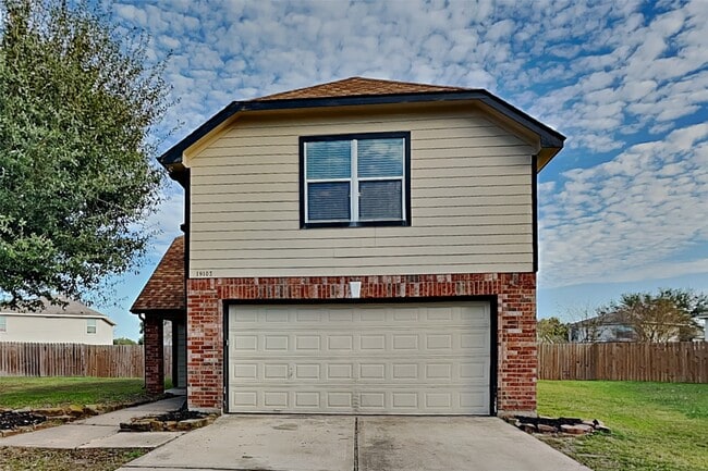 property at 19103 Remington Manor Dr