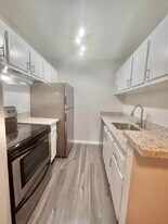 1500 N Congress Ave in West Palm Beach, FL - Building Photo