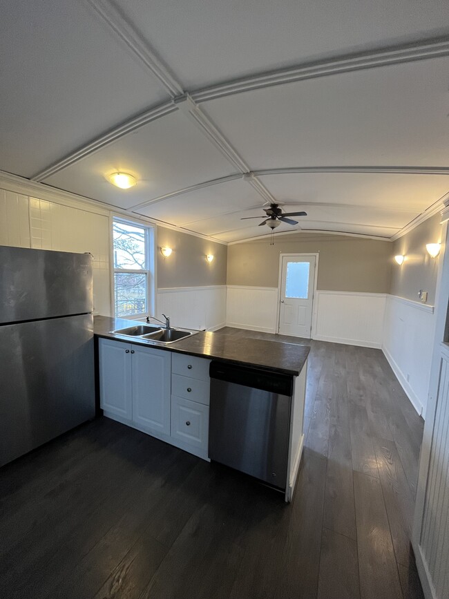 222 Church St in Moncton, NB - Building Photo - Building Photo