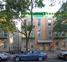 32-44 44th St Apartments