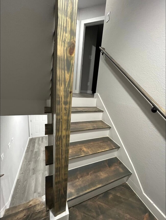 property at 4616 Shreveport Blvd