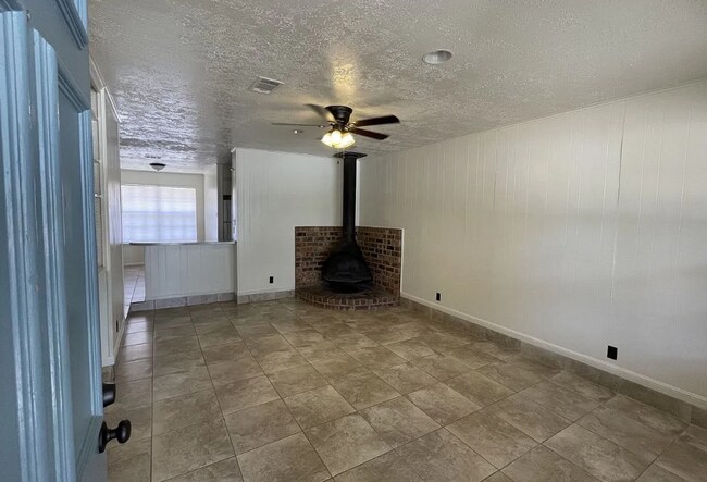 1920 Briar Oaks Dr in Bryan, TX - Building Photo - Building Photo