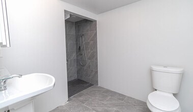 2595 Telegraph Ave in Berkeley, CA - Building Photo - Building Photo