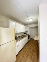 804 NW 1st Ave in Mulberry, FL - Foto de edificio - Building Photo