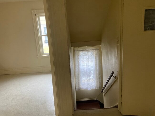 45 Finch St, Unit UP in Rochester, NY - Building Photo - Building Photo