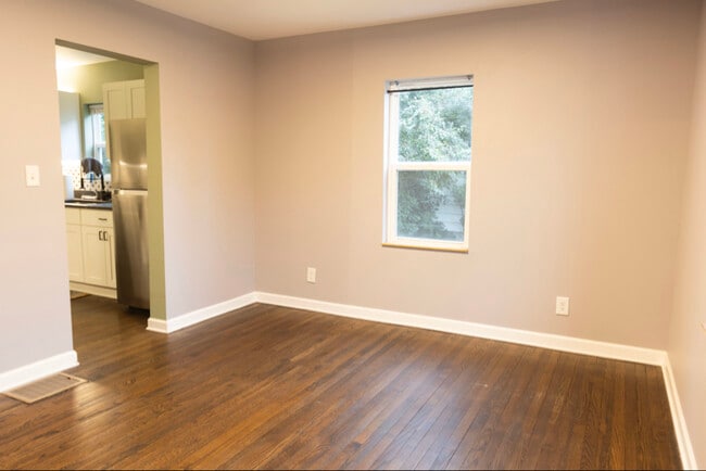 2245 Sagamore Rd in Columbus, OH - Building Photo - Building Photo