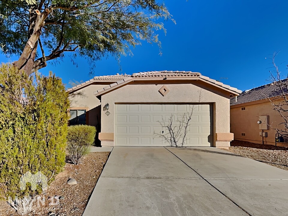 2629 W Cezanne Cir in Tucson, AZ - Building Photo