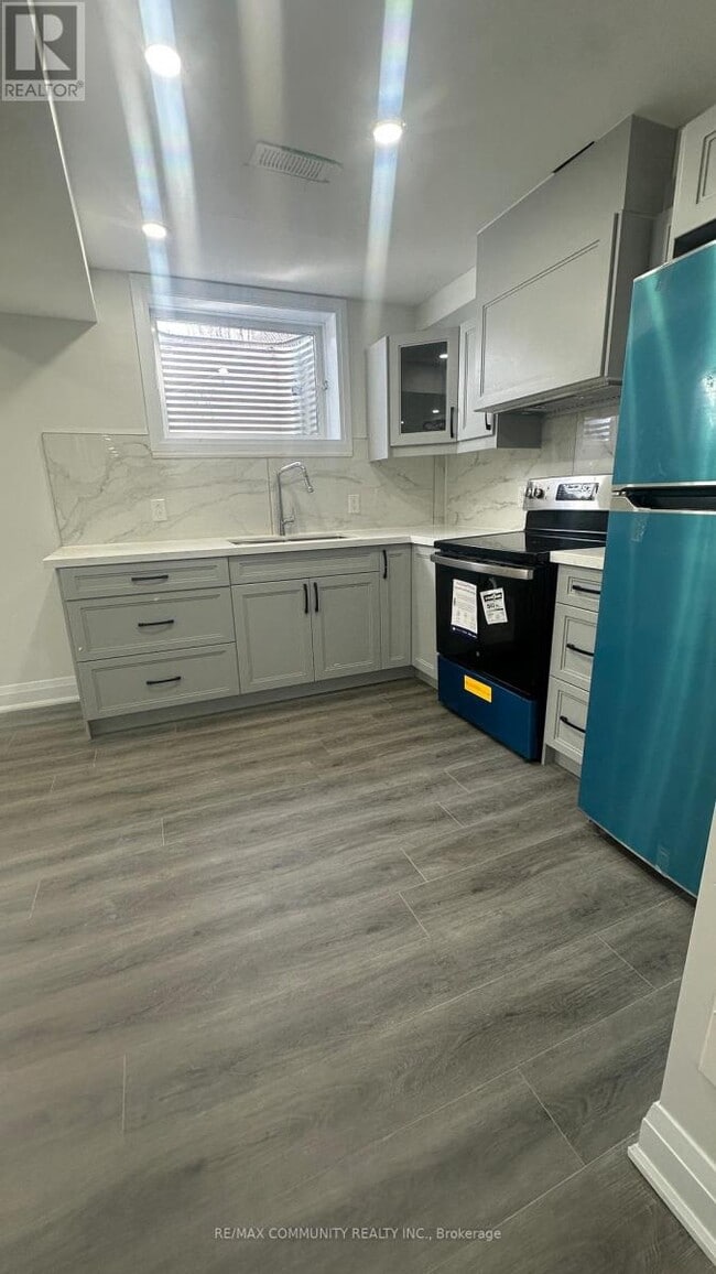 67 Conley St in Vaughan, ON - Building Photo - Building Photo