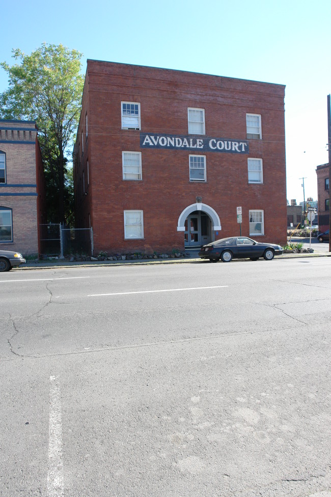 Avondale Court in Spokane, WA - Building Photo - Building Photo