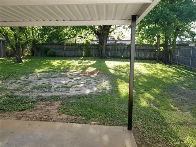 1101 Russell Ln in Bedford, TX - Building Photo - Building Photo