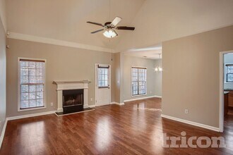 3730 Will Lee Rd, Unit 307 in Atlanta, GA - Building Photo - Building Photo