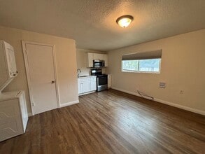 5890 Antonia Pl in Riverside, CA - Building Photo - Building Photo