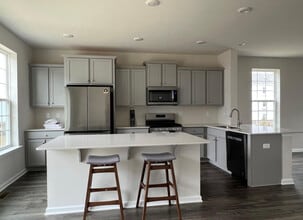 33 Cardinal Wy in Mount Laurel, NJ - Building Photo - Building Photo