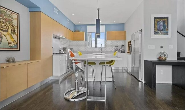 property at 3 Dorchester St