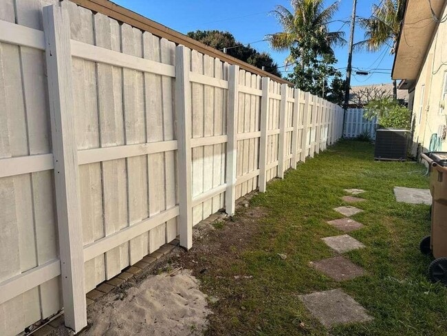 3291 SW 4th St in Deerfield Beach, FL - Building Photo - Building Photo