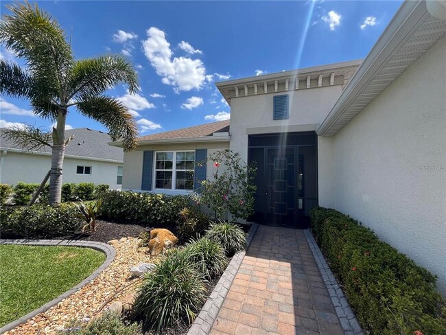 12116 Goldenrod Ave in Bradenton, FL - Building Photo - Building Photo