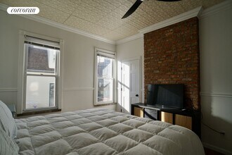 64 E 3rd St in Brooklyn, NY - Building Photo - Building Photo